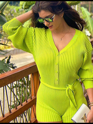 Ahmedabad Call Girl service